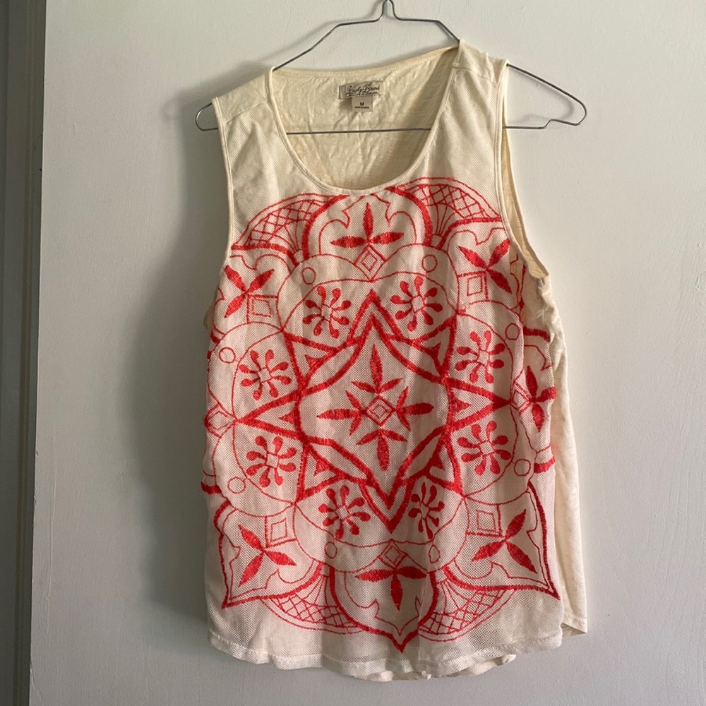 Lucky Brand cream and red top